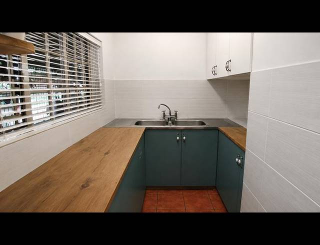 4 BEDROOM TOWNHOUSE FOR SALE IN SCOTTSVILLE
